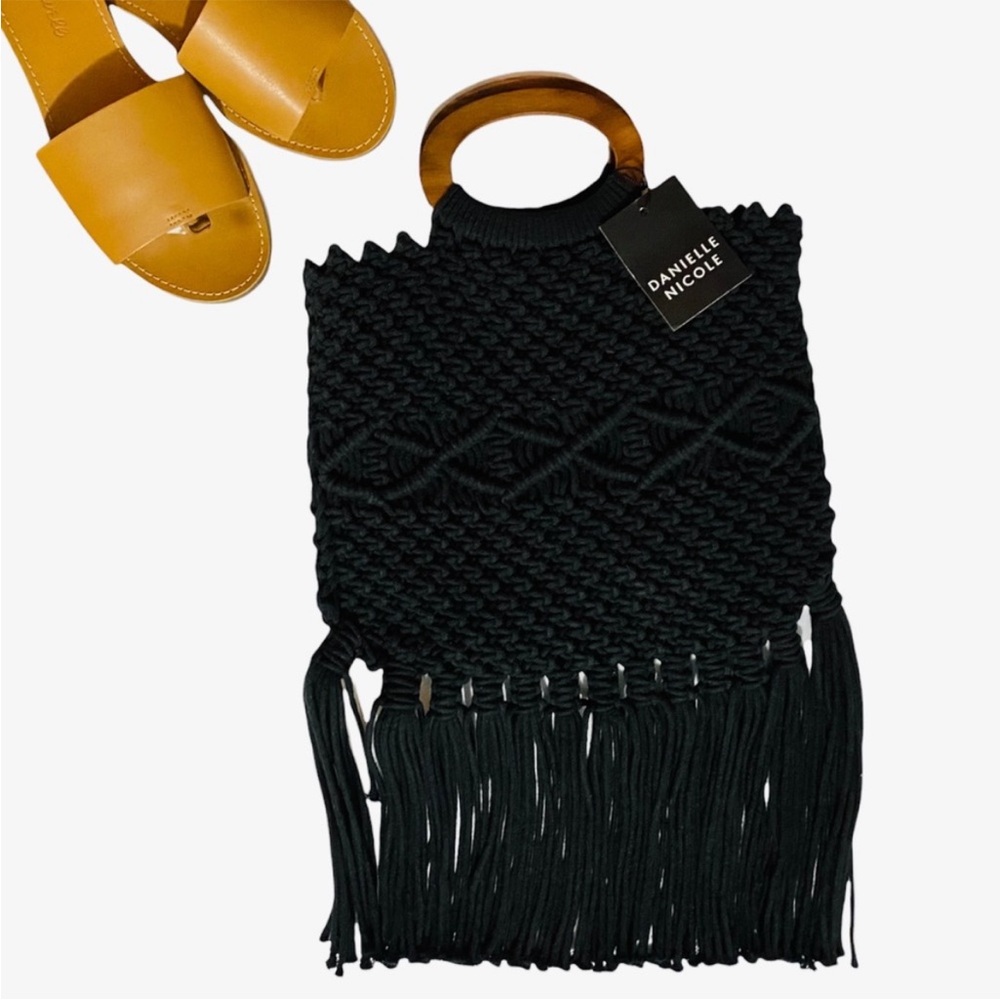 Nwot Danielle Nicole Macrame Handbag - image 6